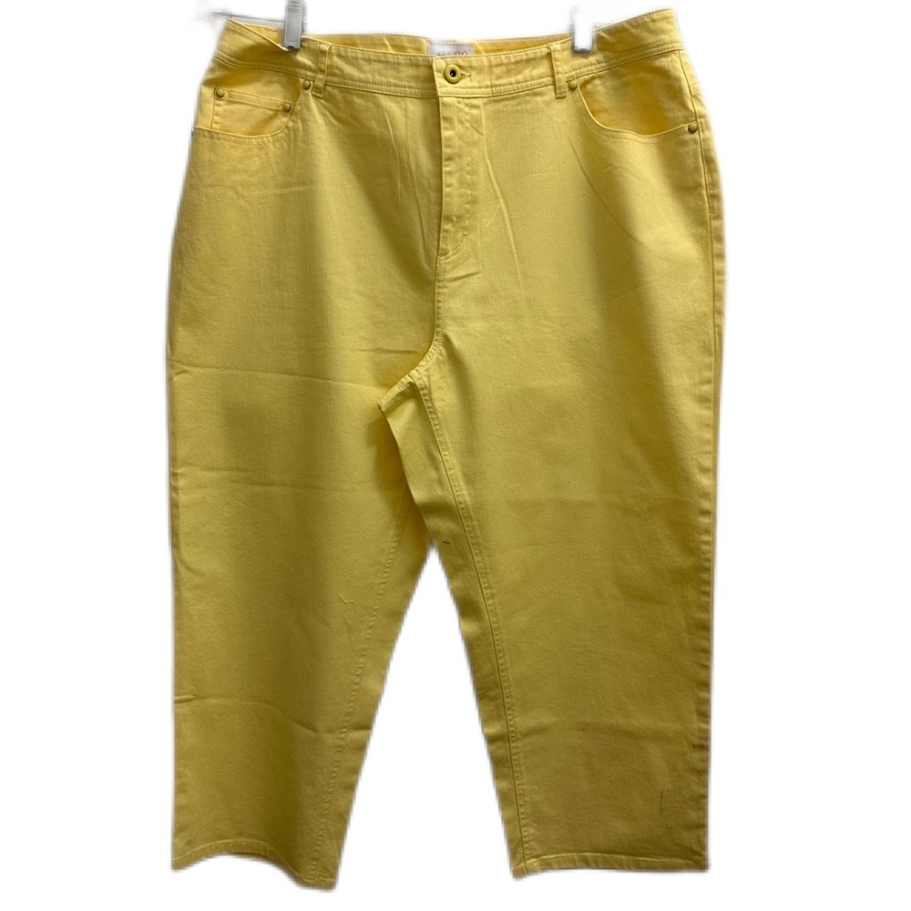 D&CO - Denim & Company Yellow capris With Embellishment Size 18 NWOT